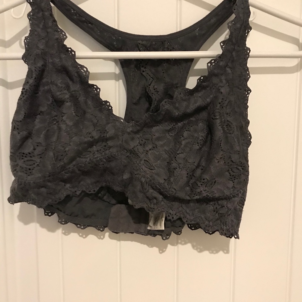 Black Bow women’s bra.
